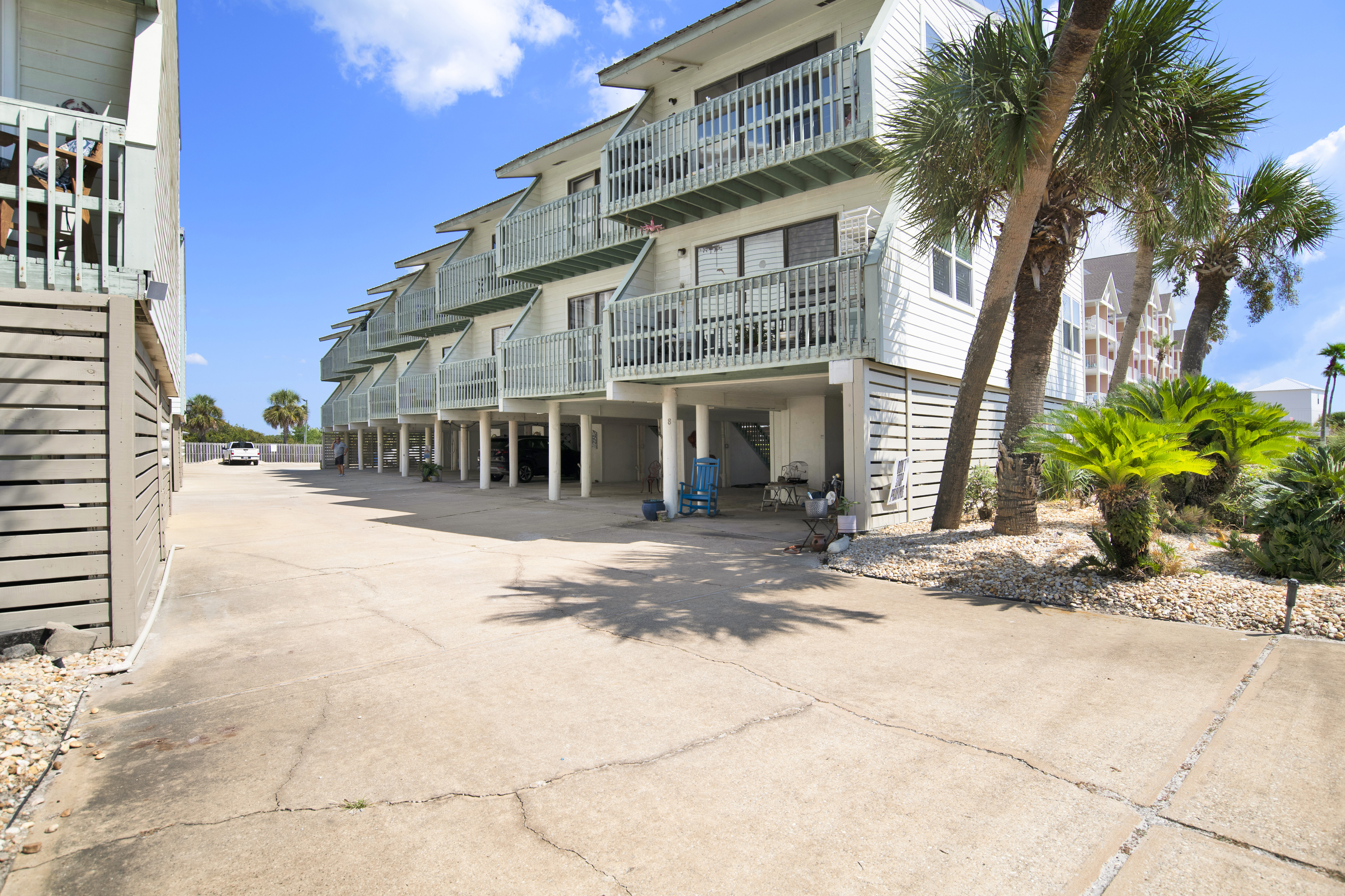 Beachwalk Condominiums Parking